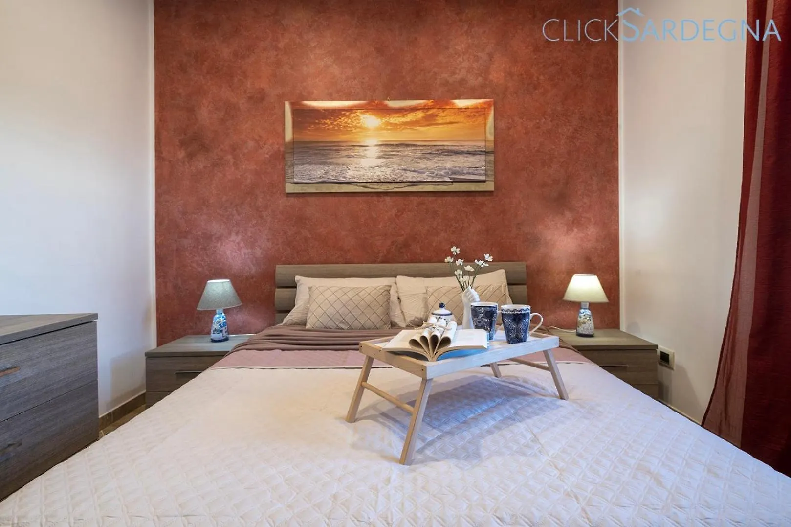 Large Villa Mediterranea In The Heart Of Coral Shore With Swimming Pool Large Garden With Palm Trees Alghero
